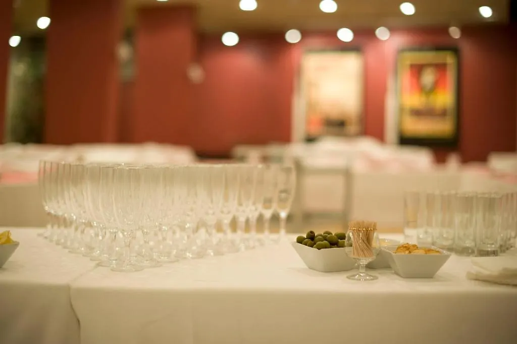 Hotel Cis Paris Maurice Ravel