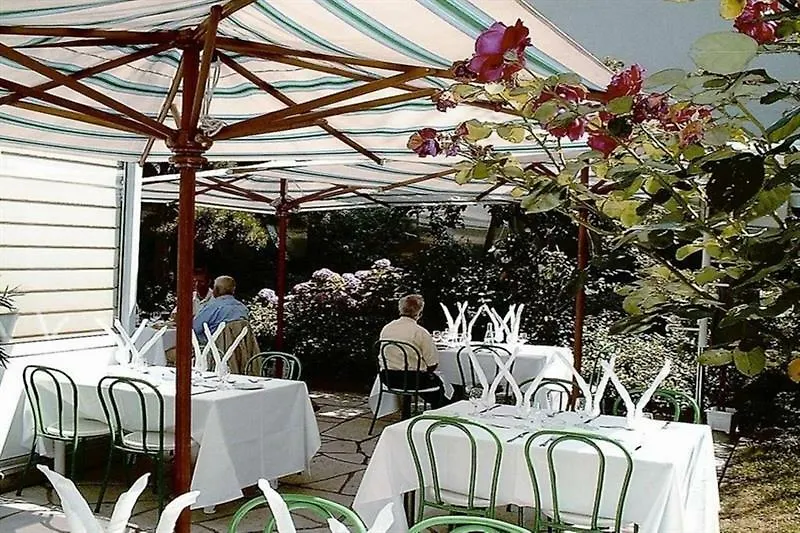 Hotel Cis Paris Maurice Ravel France