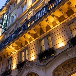 Horset Opéra, Western Premier Collection París